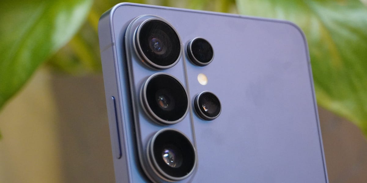Samsung Galaxy S26 Ultra review: The phone you have to buy if photos matter more than foldables