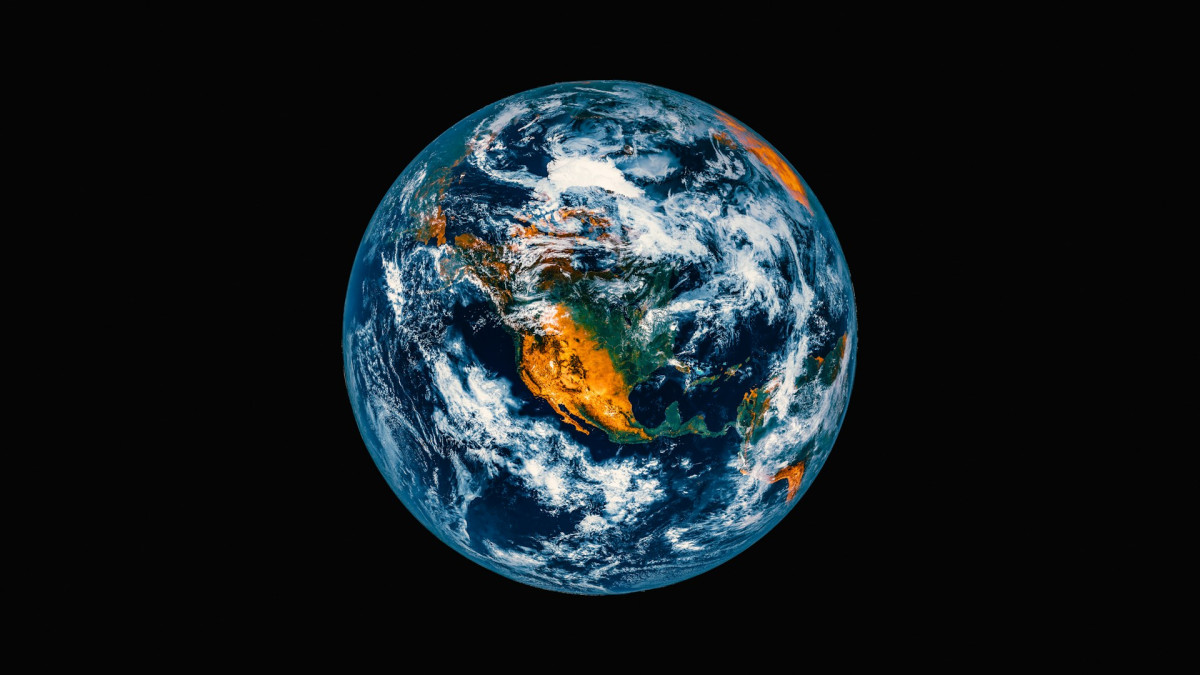 Global Energy Import Dependence Set to Peak by 2034, Rystad Says