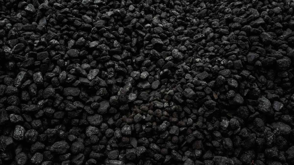 Global Gas Crunch Makes Europe's Remaining Coal Plants Profitable