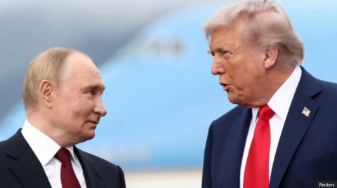 TOOS Trump iyo Putin oo isusii dhawaanaya xilli Zelenzky khilaafka kala dhexeeyaa sii baahayo