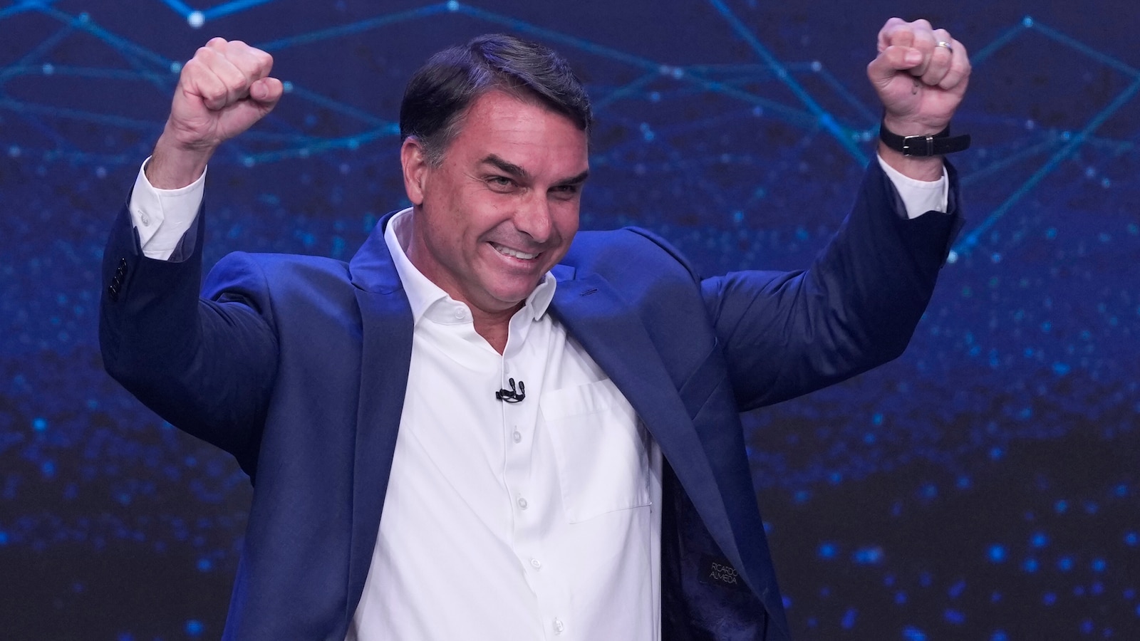 Corruption is a top concern for Brazilian voters ahead of runoff between Bolsonaro and Lula