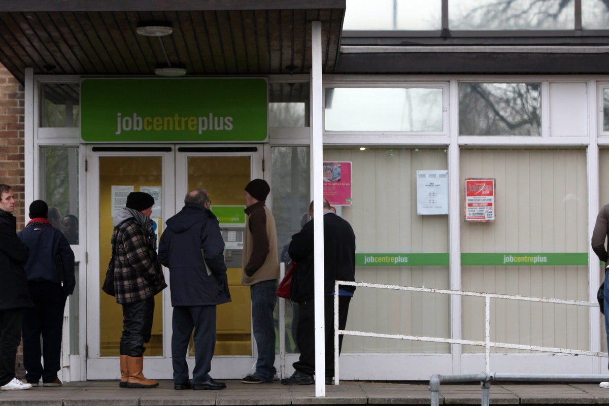 Figures show UK unemployment is down ahead of autumn budget