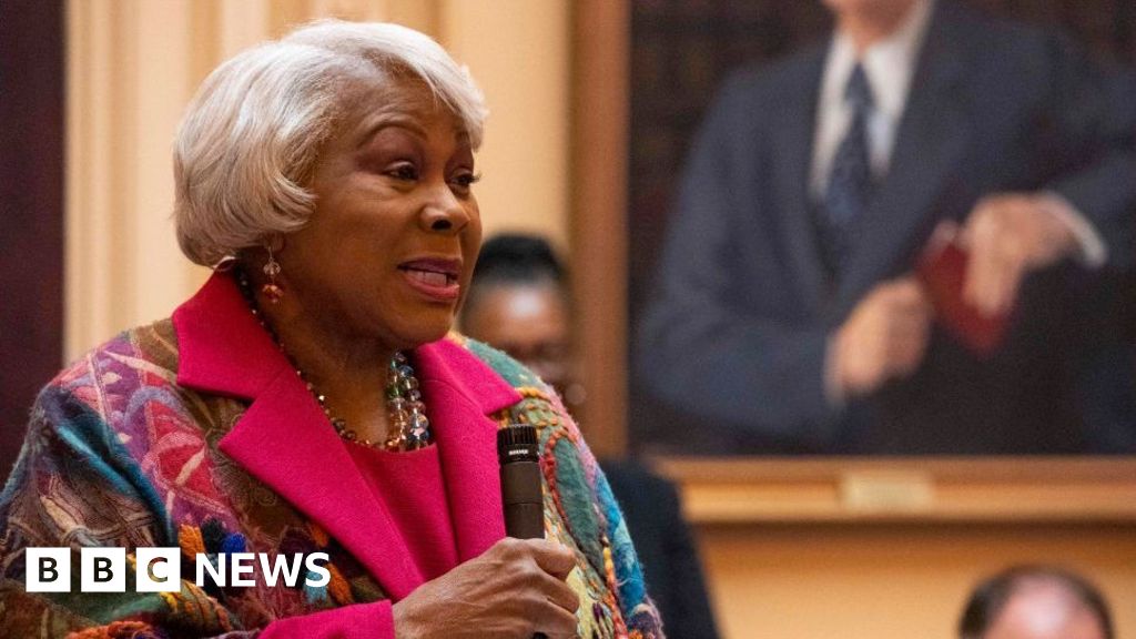 Virginia lawmaker L Louise Lucas charged over allegations she ran criminal marijuana scheme