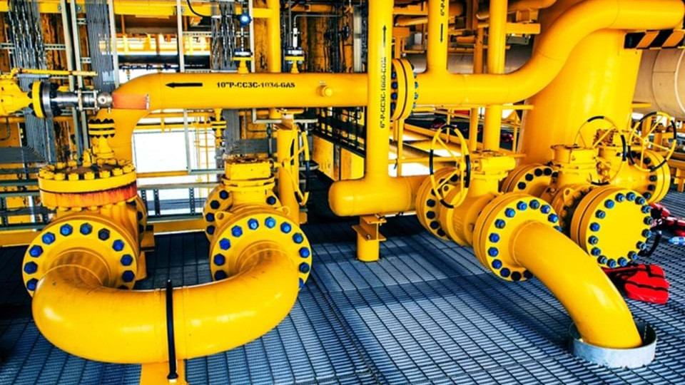 UK Weighs Scrapping Its Largest Untapped Oilfield With Oil Over $100