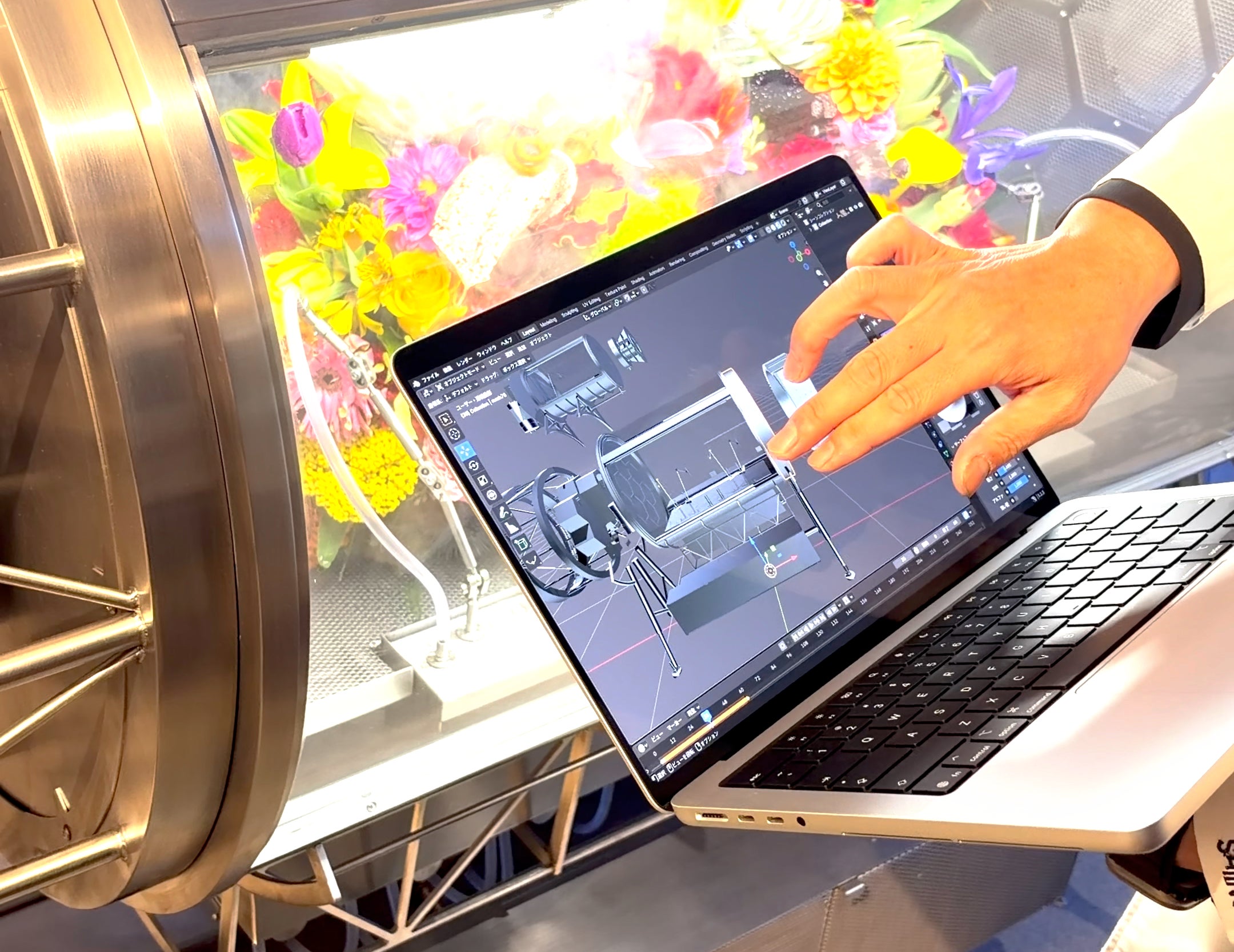 I tried the touchscreen Mac before it comes out. Tapping it isn’t the best bit