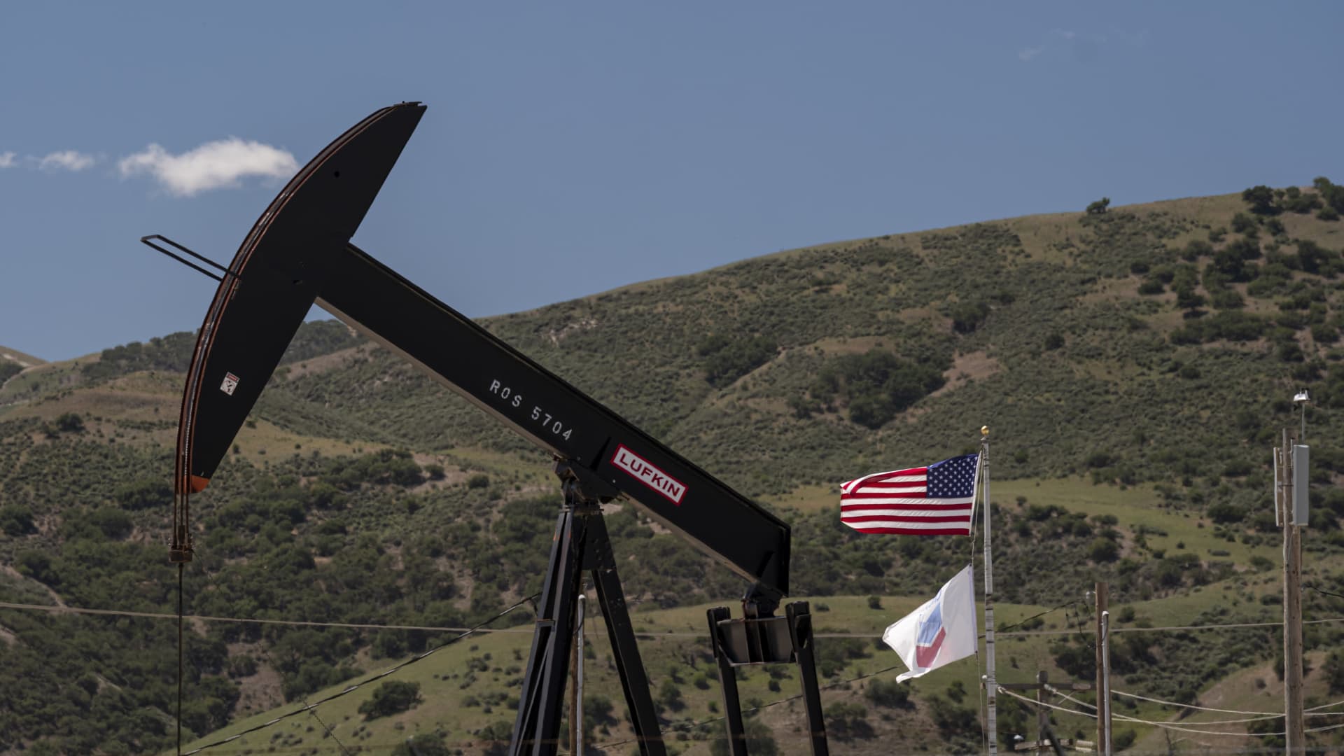 Oil rises on supply concerns as Houthis attack Saudi Arabia