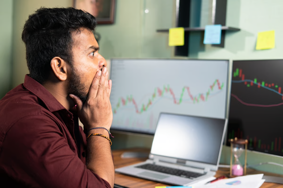 Crypto Market Today, Oct. 30: Bitcoin Tests Key Support as Binance Hack and Tech Sell-Off Rattle Markets